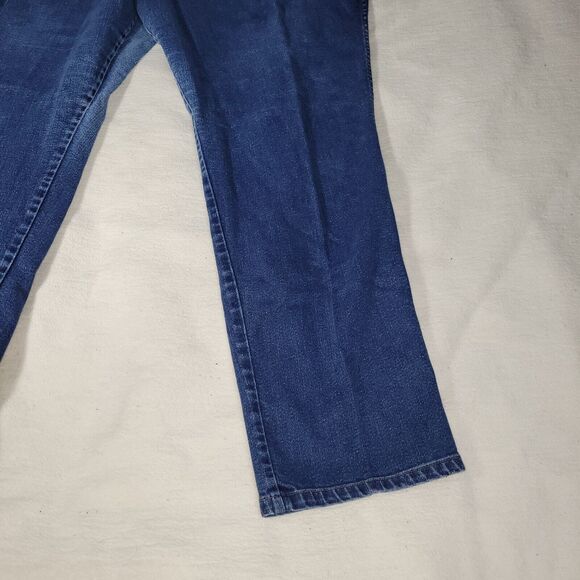 Wrangler Jeans Women Size 32W Blue Denim Straight Leg Carpenter Jeans Plus Size - Picture 4 of 14